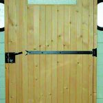 Porte de service avec occulus non vitrée et parcloses