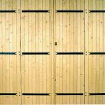 Porte de garage 4 vantaux à pentures et contre-pentures